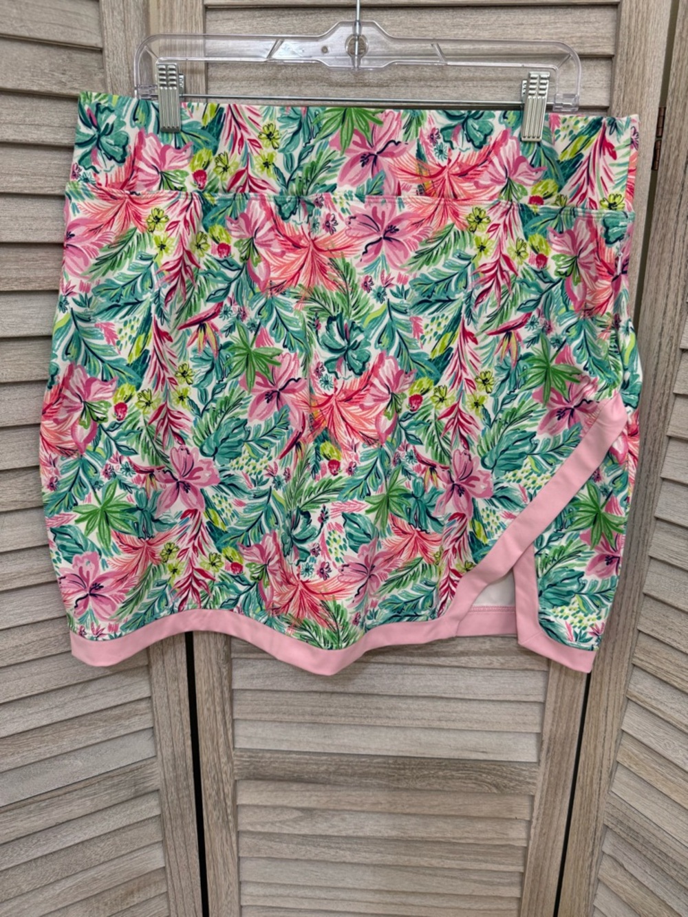 Tropical Floral Women’s Skort with Pink Trim